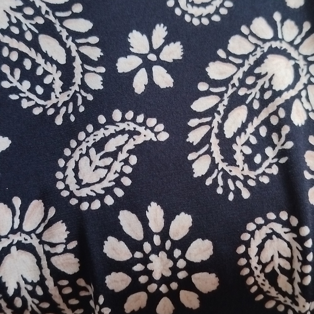 Dress - Picture 6 of 8